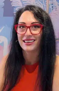 Baksai Julianna mesterjósnő - jóslás, párkapcsolati harmonizáció, kártyajóslás, rontáslevétel